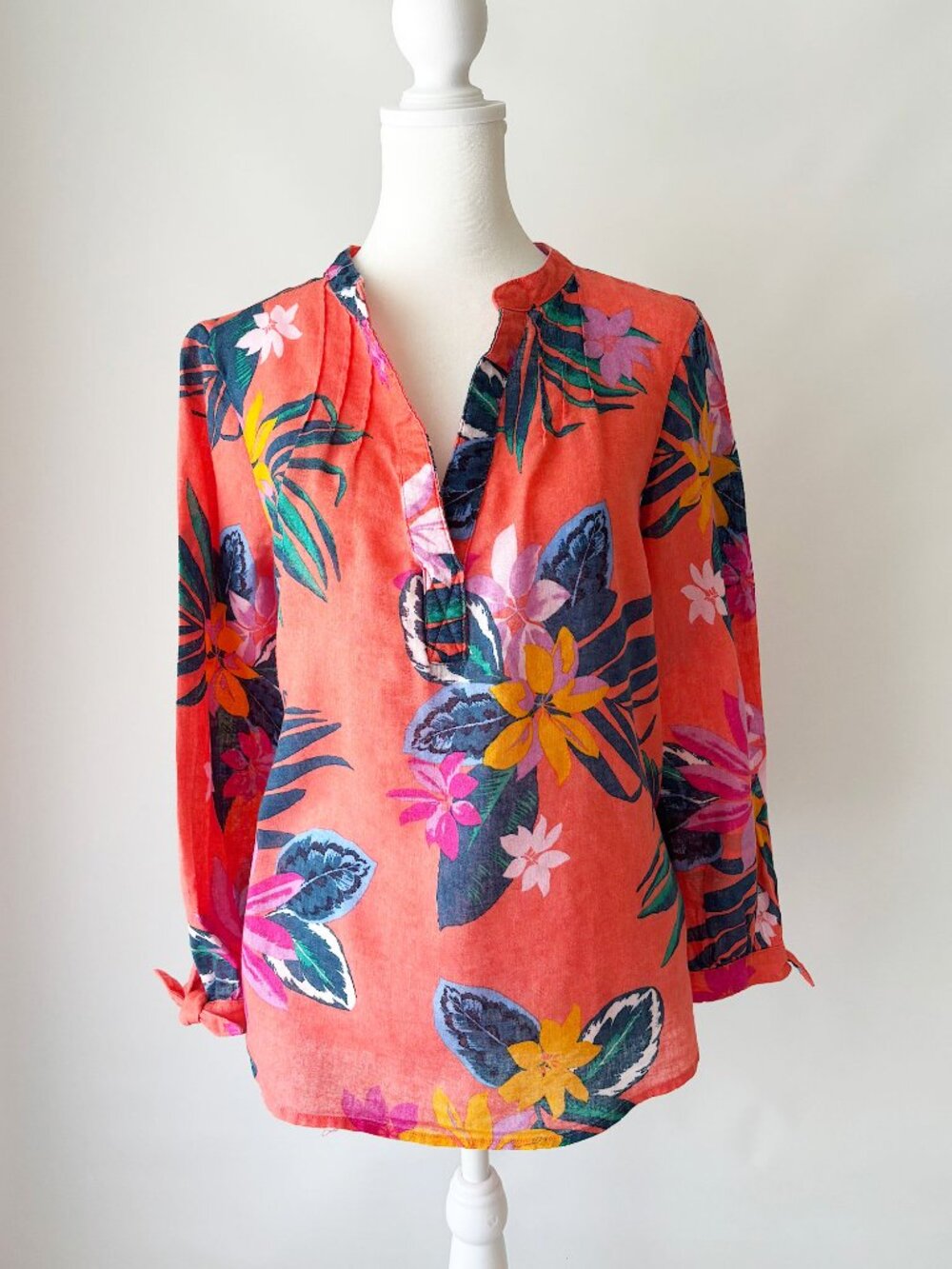 cotton/linen coral flowered long sleeve blouse